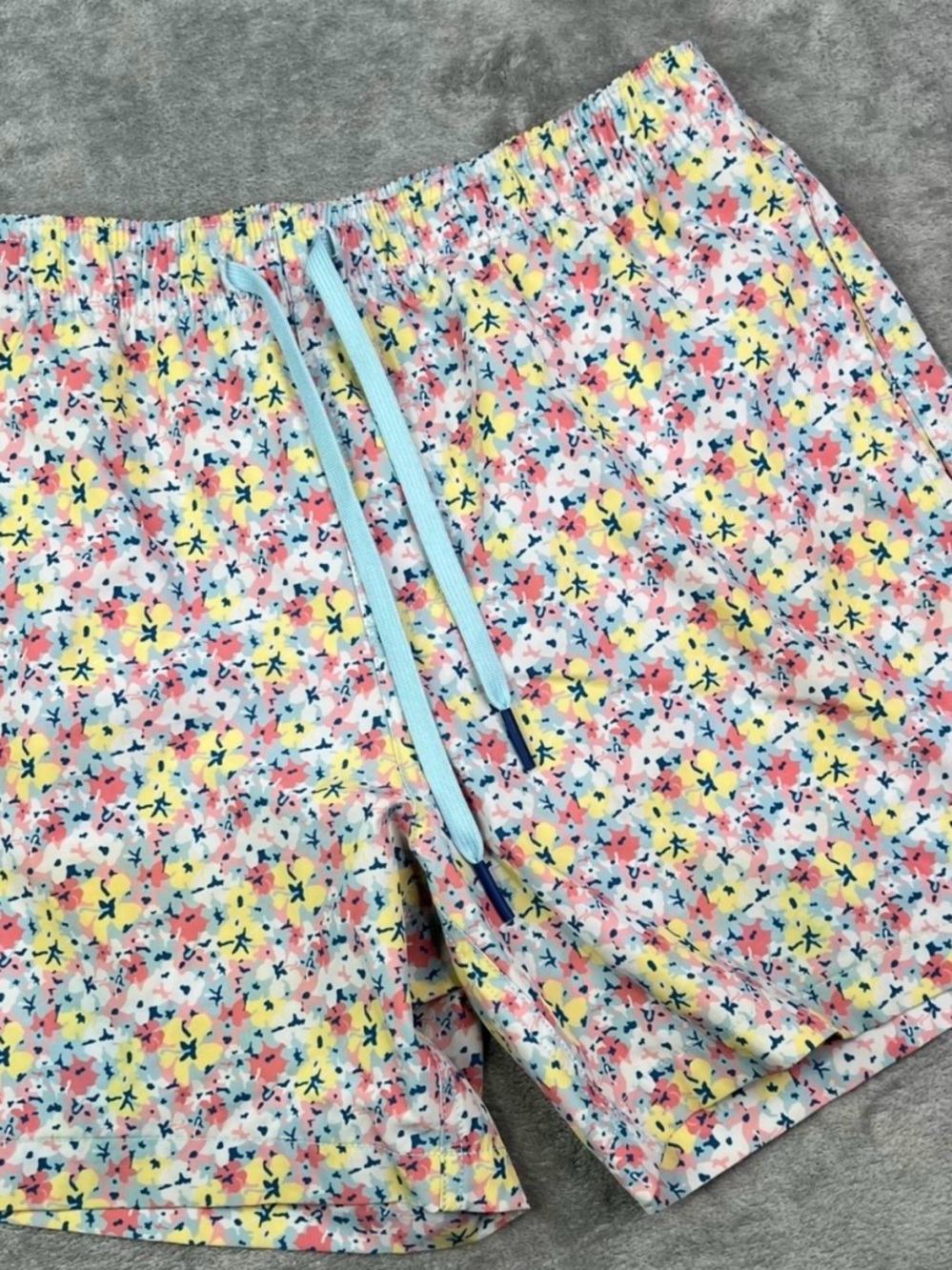 Southern Tide Men’s Floral Swim Trunks